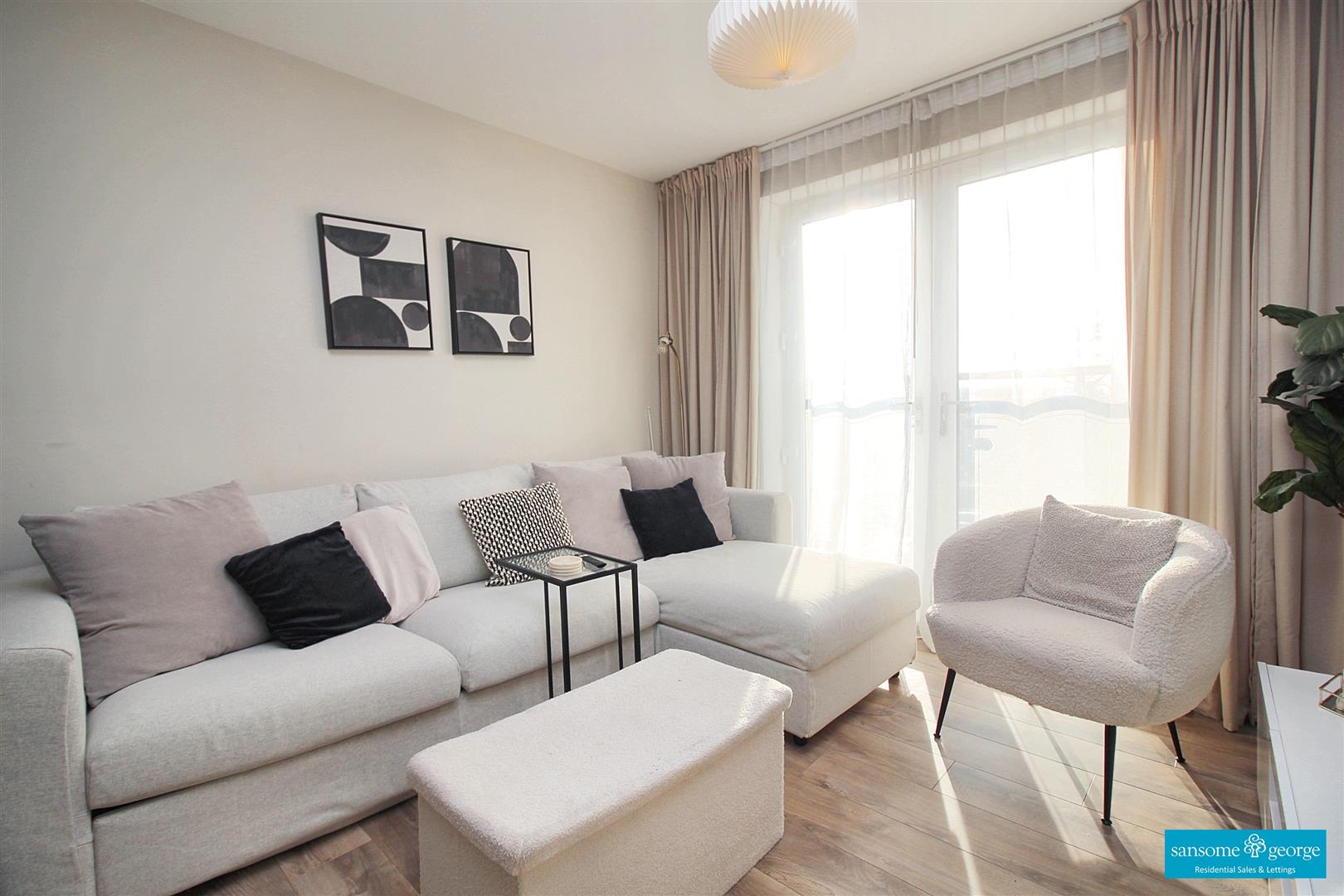 Elvian Close, Southcote, Reading